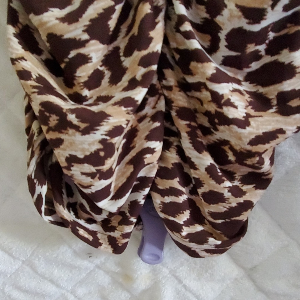 Dress - Picture 4 of 7
